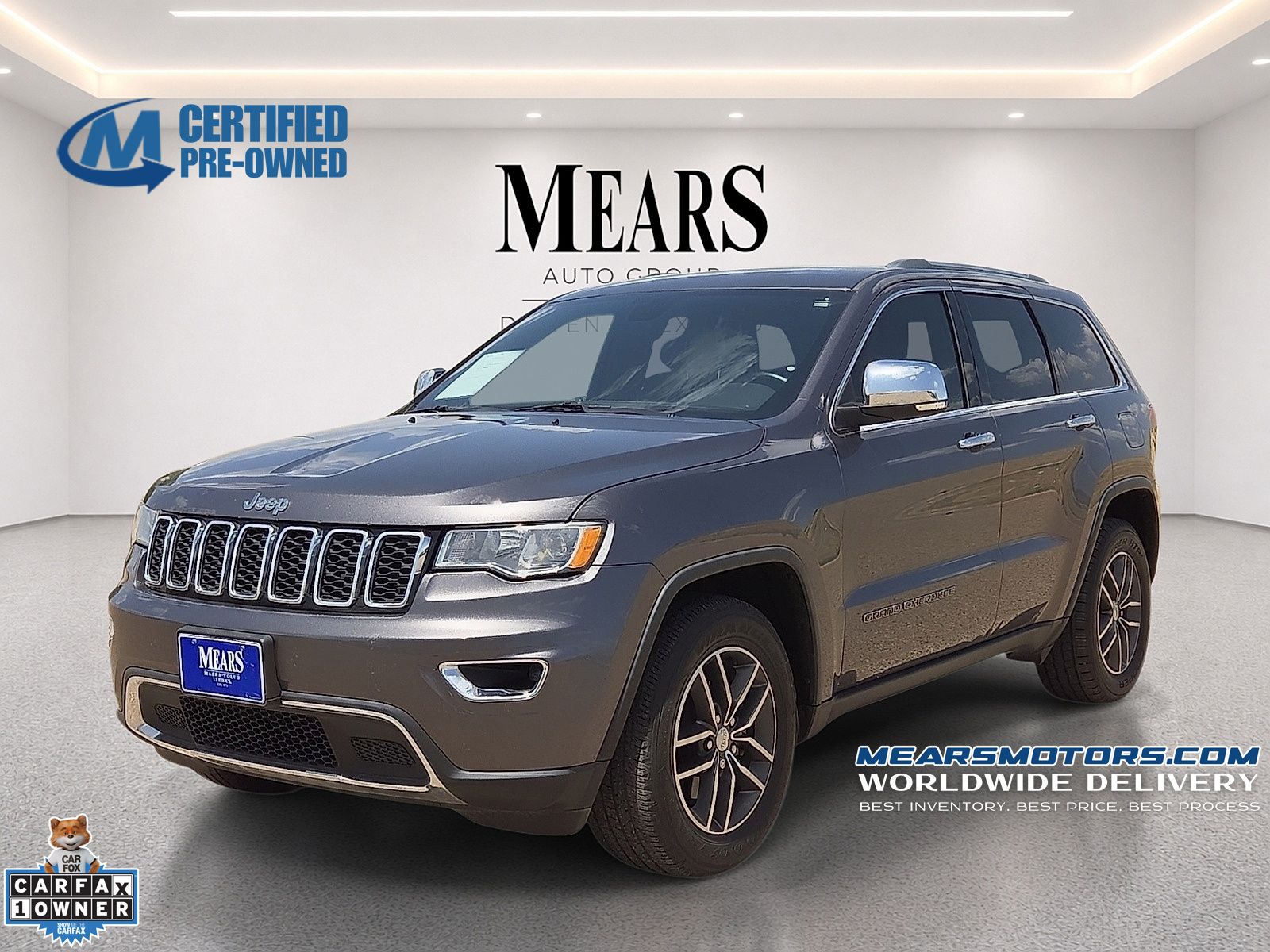 Gray (Granite Crystal Metallic Clearcoat) 2018 Jeep Grand Cherokee SUV / Crossover 4X2 8-Speed Automatic