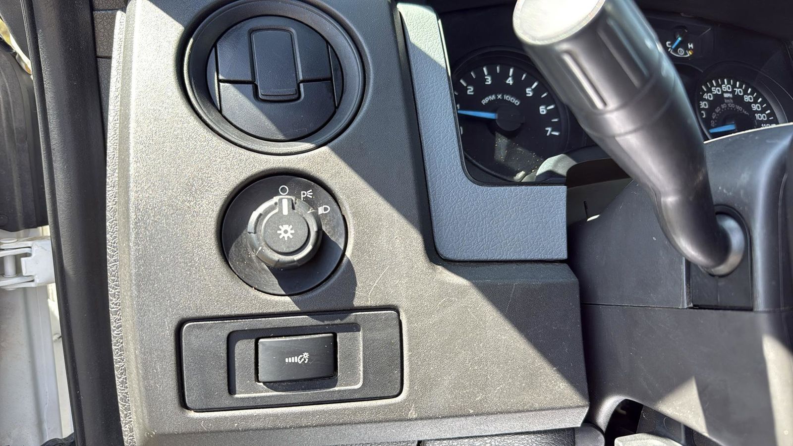 Used Car 2014 Ford F-150  Xl For Sale Under $12,000 In Austin, Texas