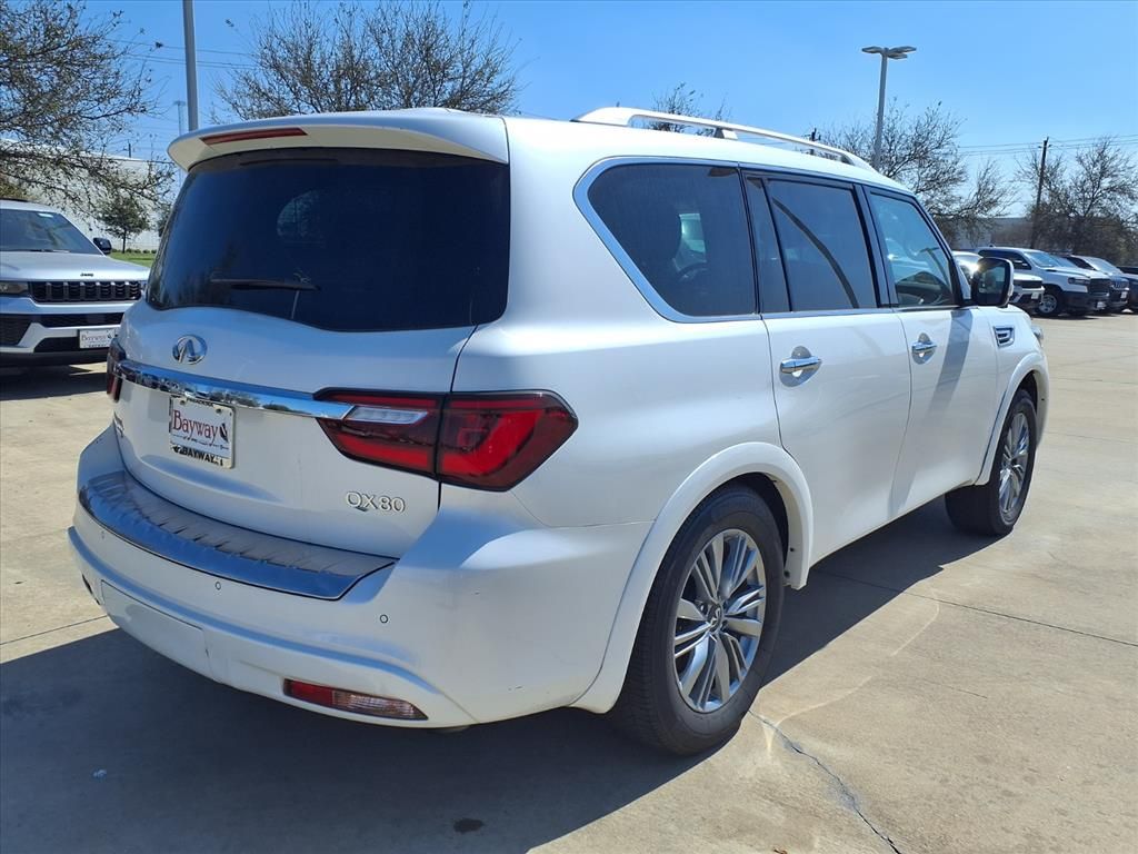 2023 INFINITI QX80 LUXE - 4