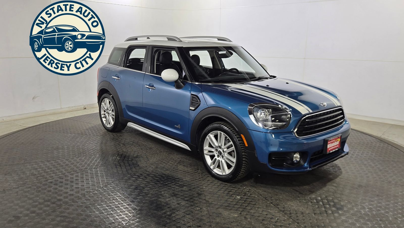 Island Blue Metallic 2018 MINI Countryman SUV / Crossover All-Wheel Drive 6-Speed Manual