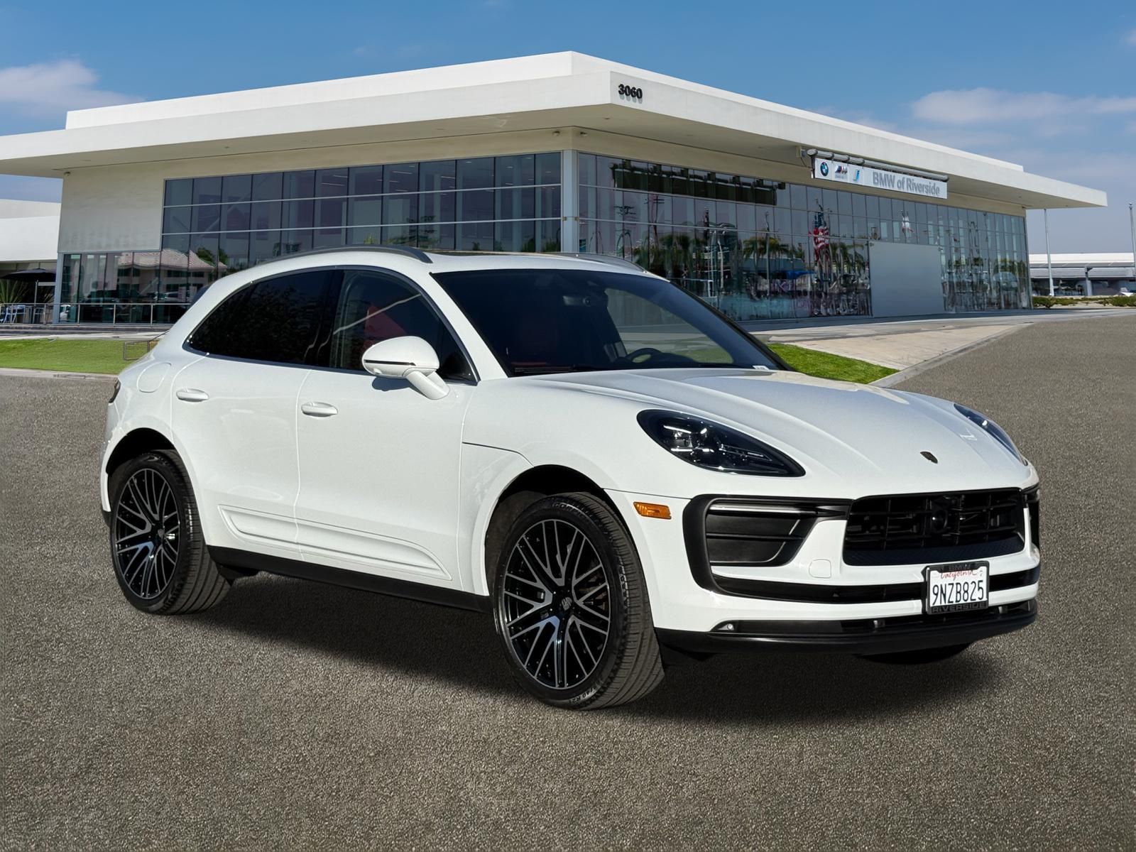 Used 2024 White Porsche T image 2