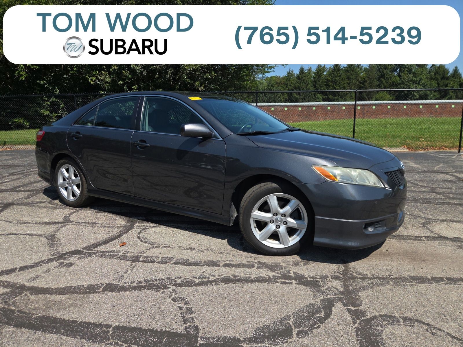 Gray 2009 Toyota Camry Sedan Front-Wheel Drive 6-Speed Automatic Overdrive