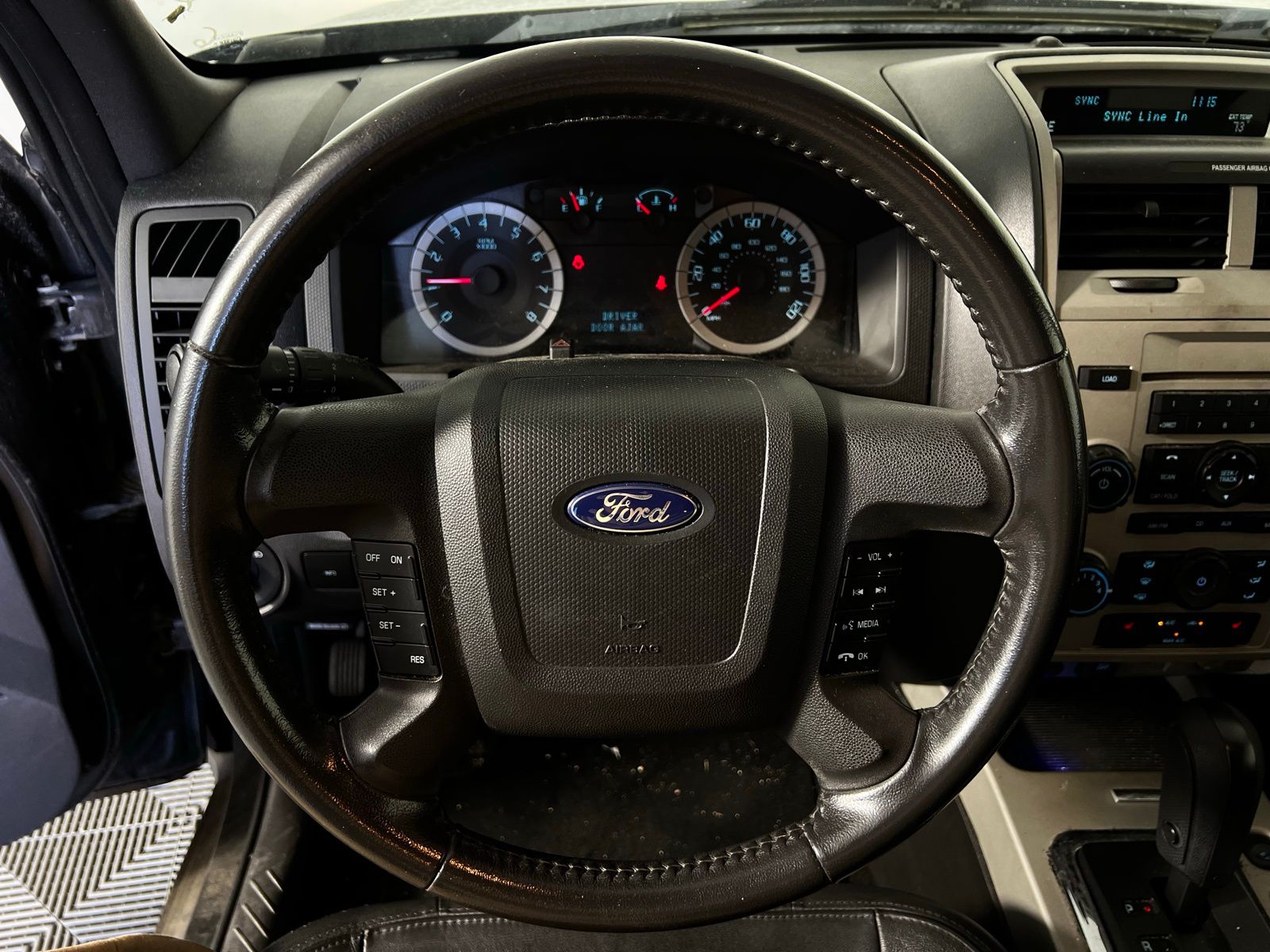 Thumbnail: 2011 Ford Escape - 10
