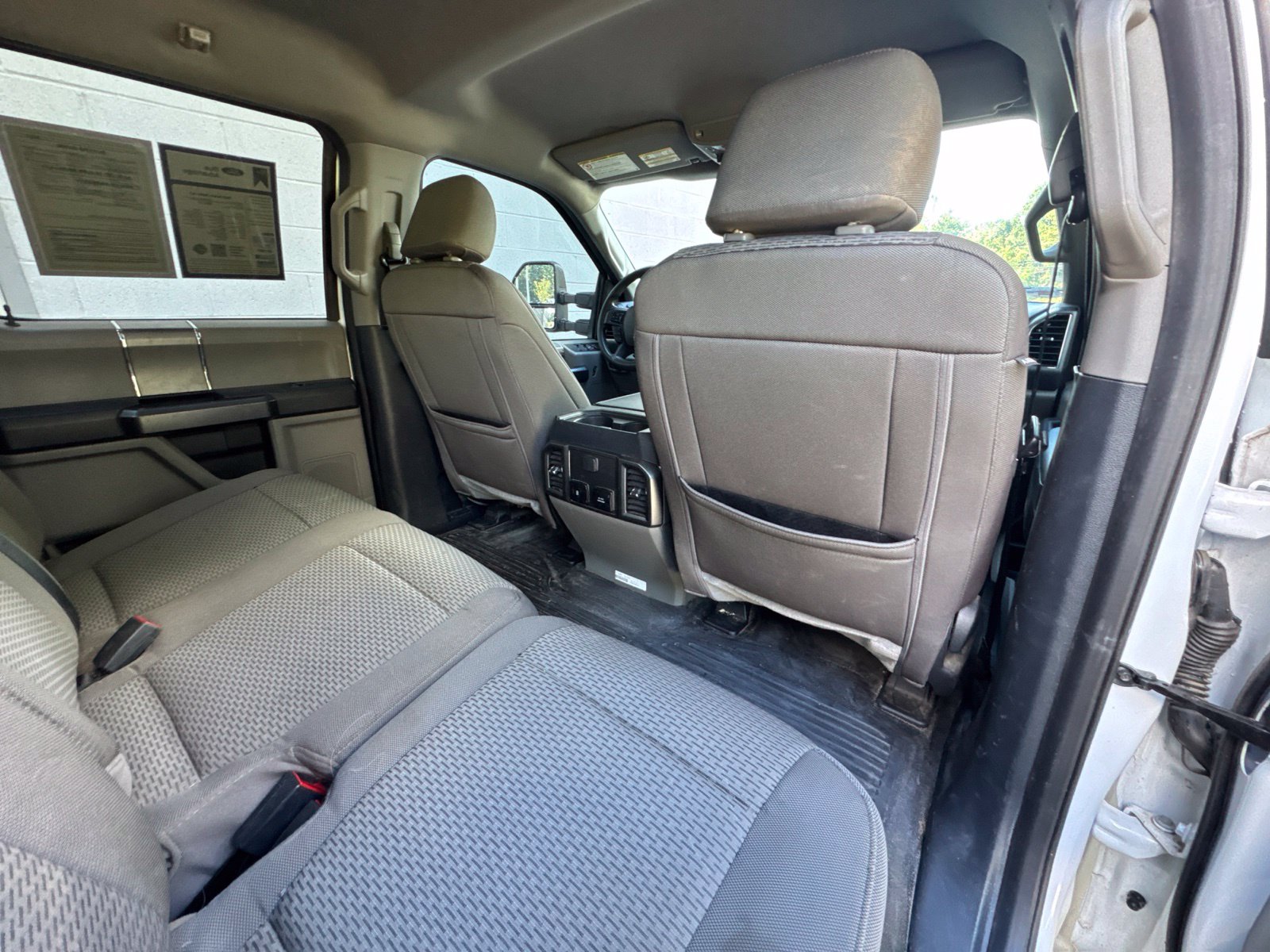 Certified Used 2022 Oxford White Ford XLT image 24