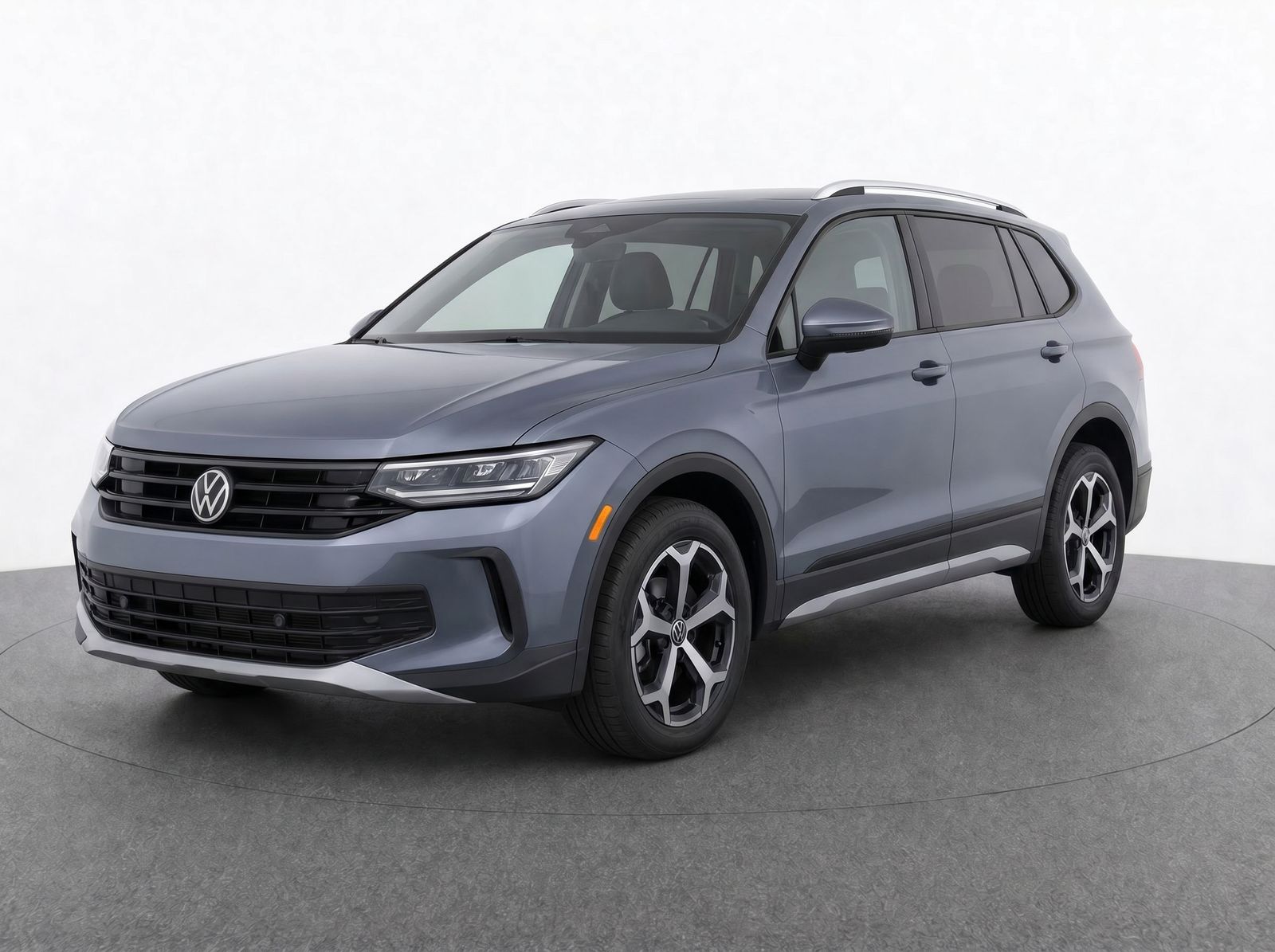 used 2026 Volkswagen Tiguan car, priced at $35,750