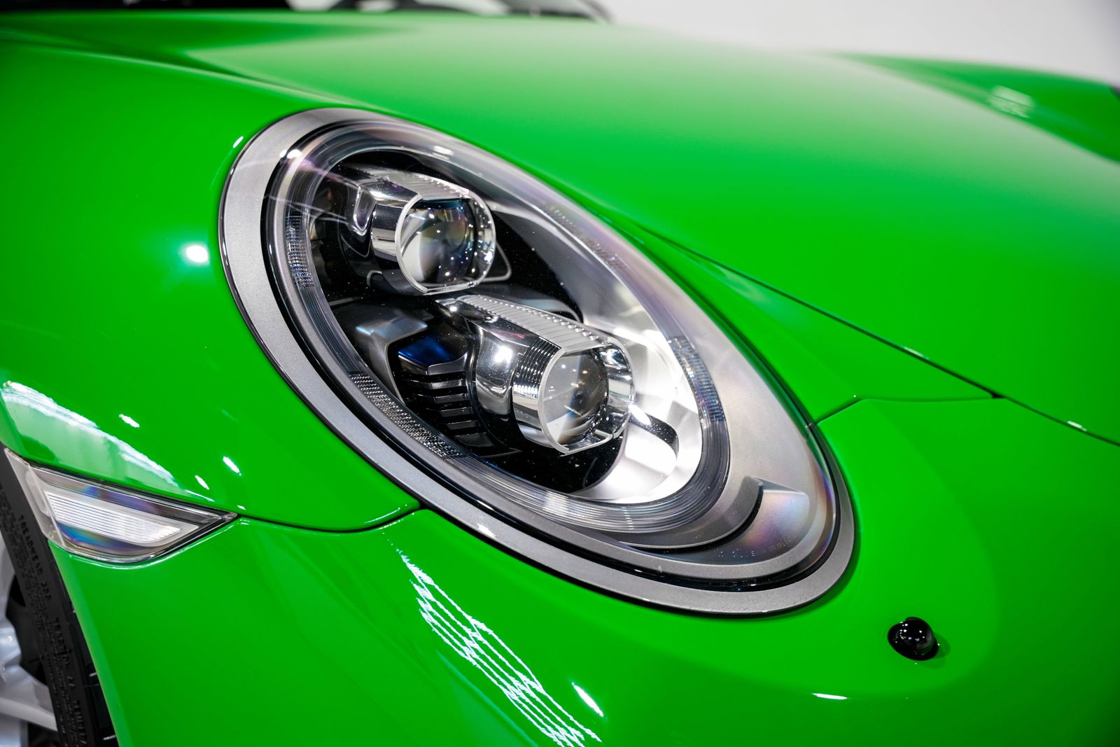 2014 Porsche 911 Carrera 4S — photo 41