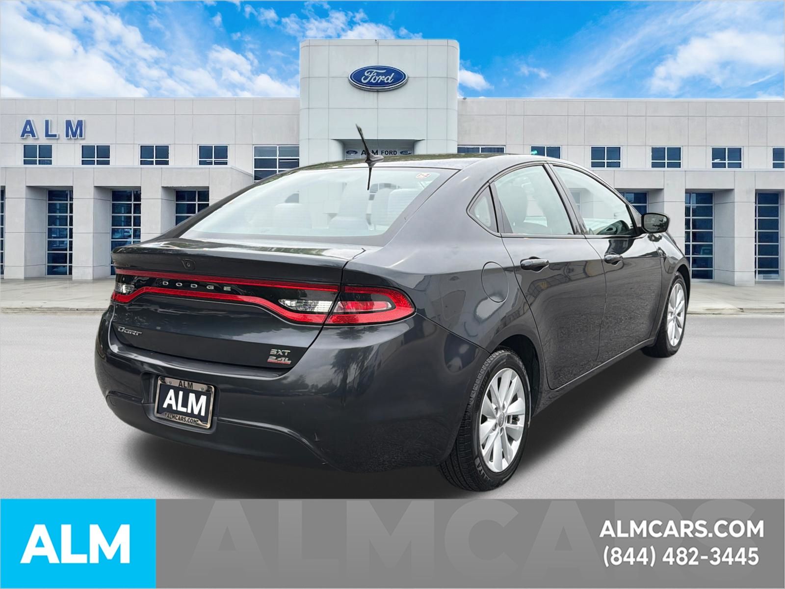 Used 2014 Gray Dodge SXT image 5