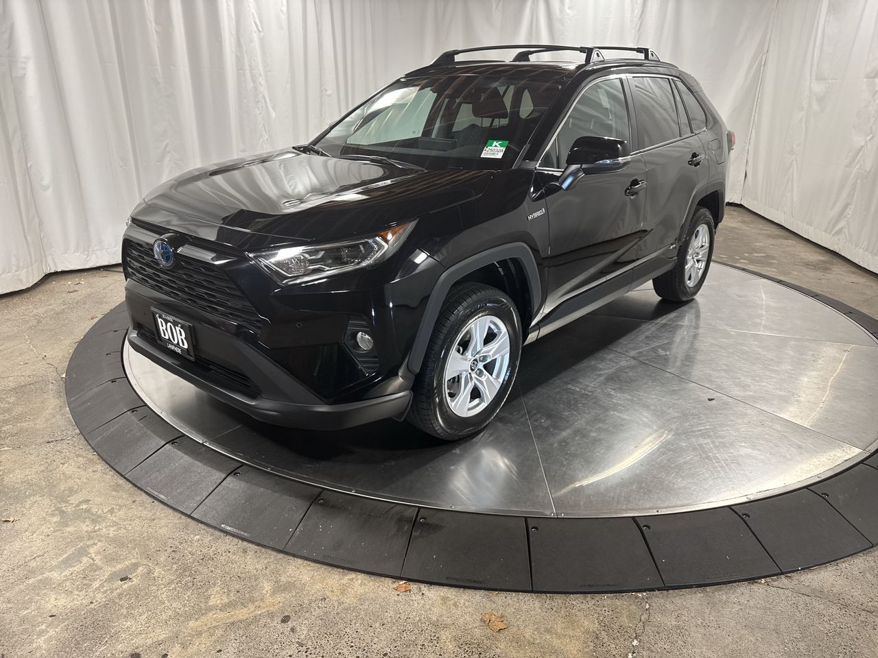 2019 Toyota RAV4 Hybrid XLE