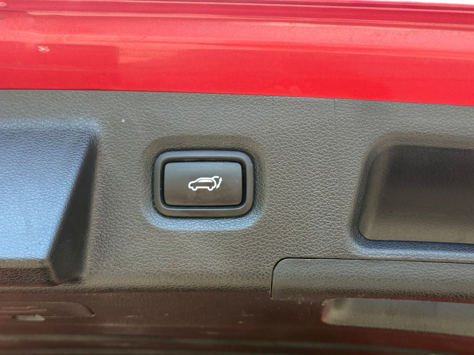 Used 2023 Red Hyundai SEL image 25