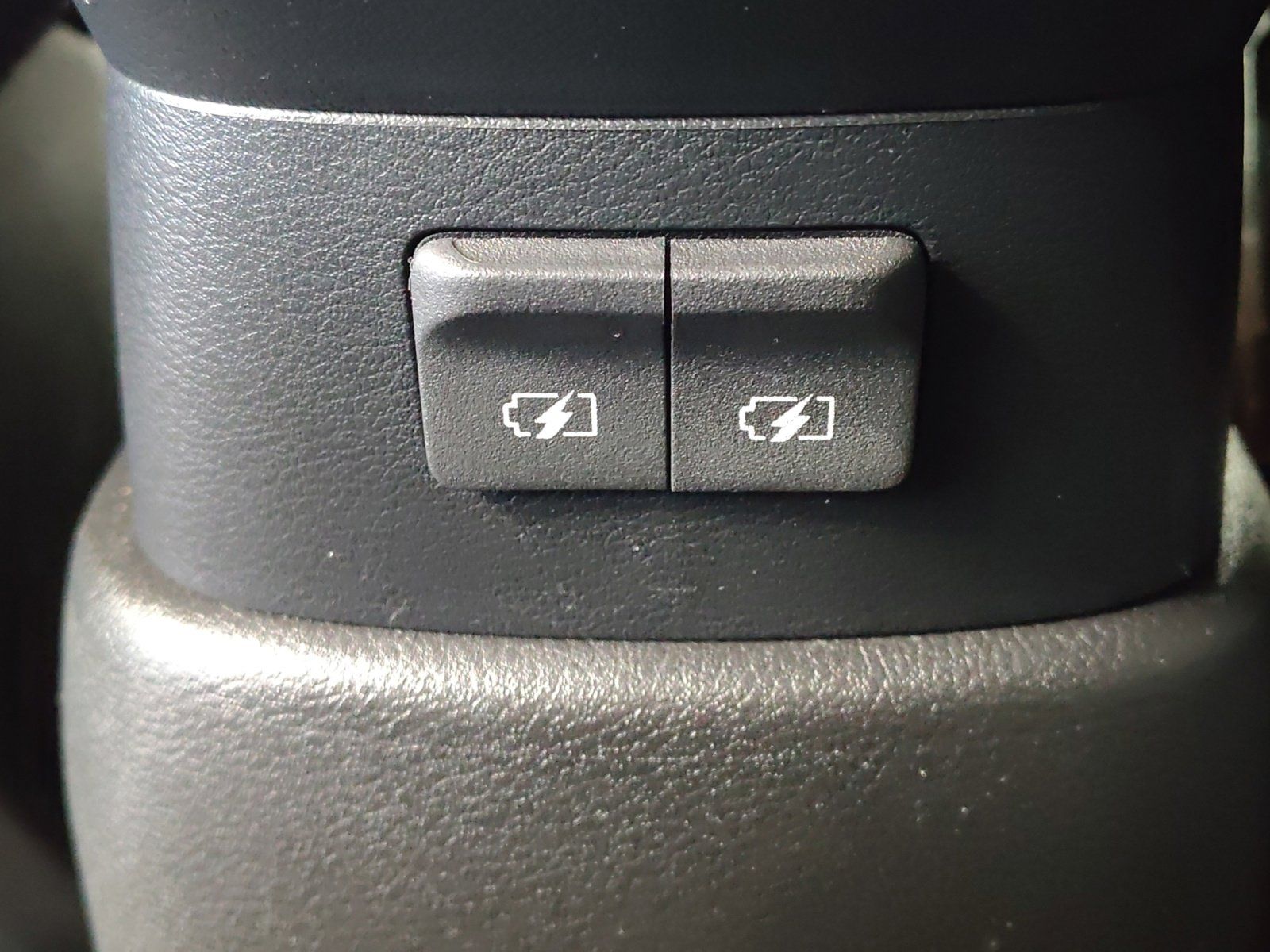 Used Car 2024 Nissan Kicks  S For Sale Under $20,000 In San Antonio, Texas