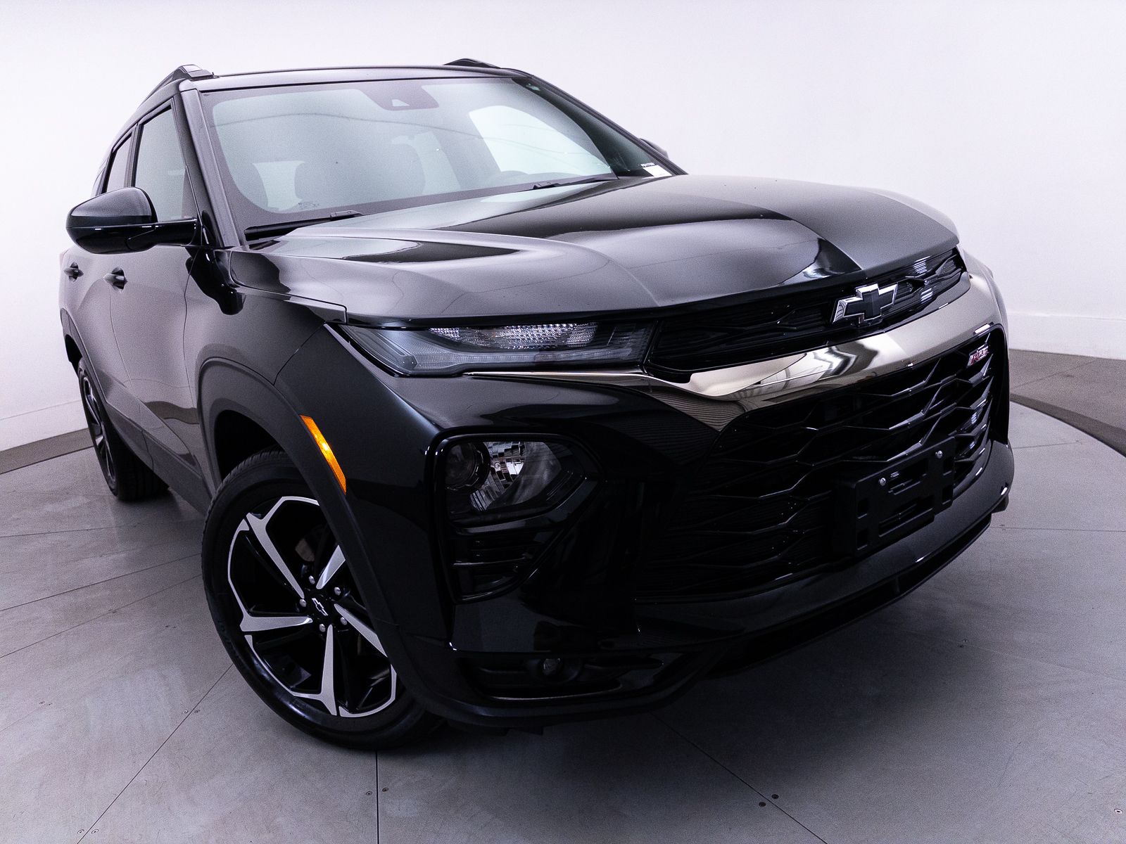 Mosaic Black Metallic 2023 Chevrolet Trailblazer SUV / Crossover Front-Wheel Drive Continuously Variable Transmission
