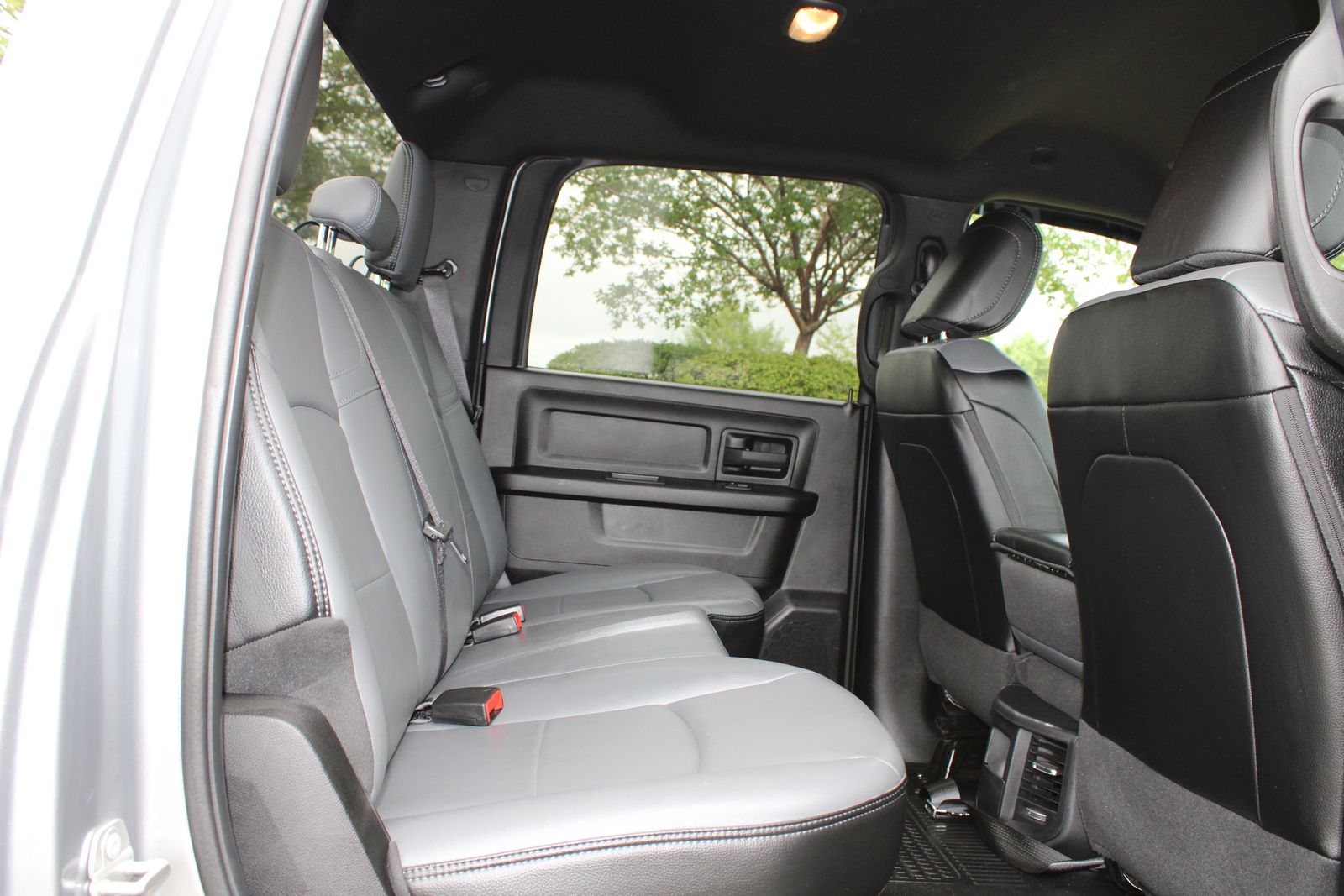 Used 2024 Silver Ram Tradesman image 29