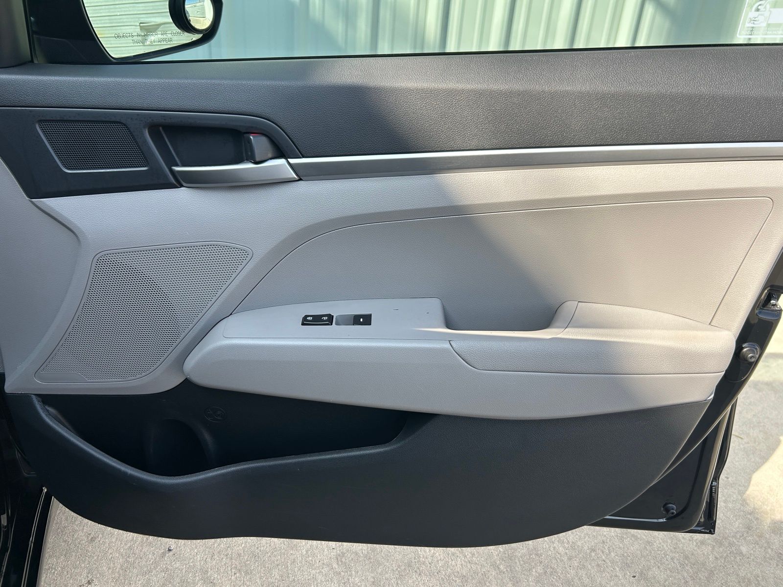 Used Car 2020 Hyundai Elantra  Se For Sale Under $15,000 In Austin, Texas