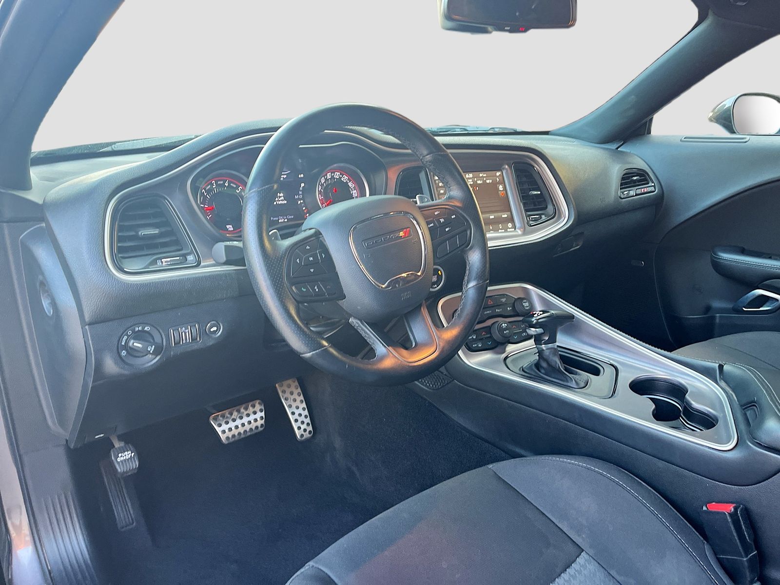 2022 Dodge Challenger R/T - Photo 9