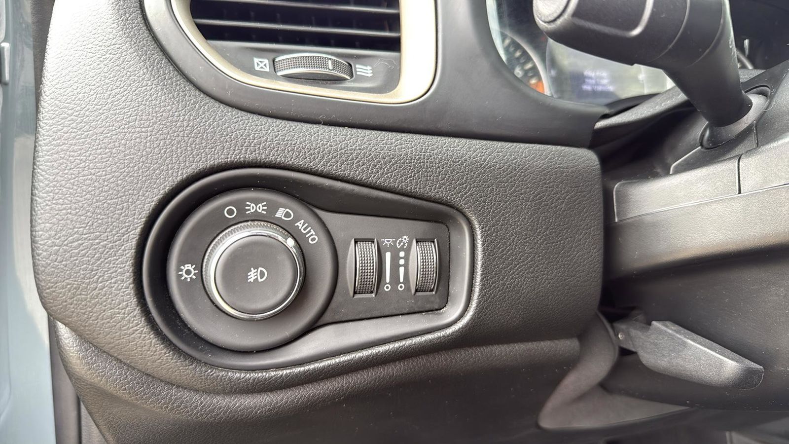 Used Car 2017 Jeep Renegade  Latitude For Sale Under $10,000 In Austin, Texas