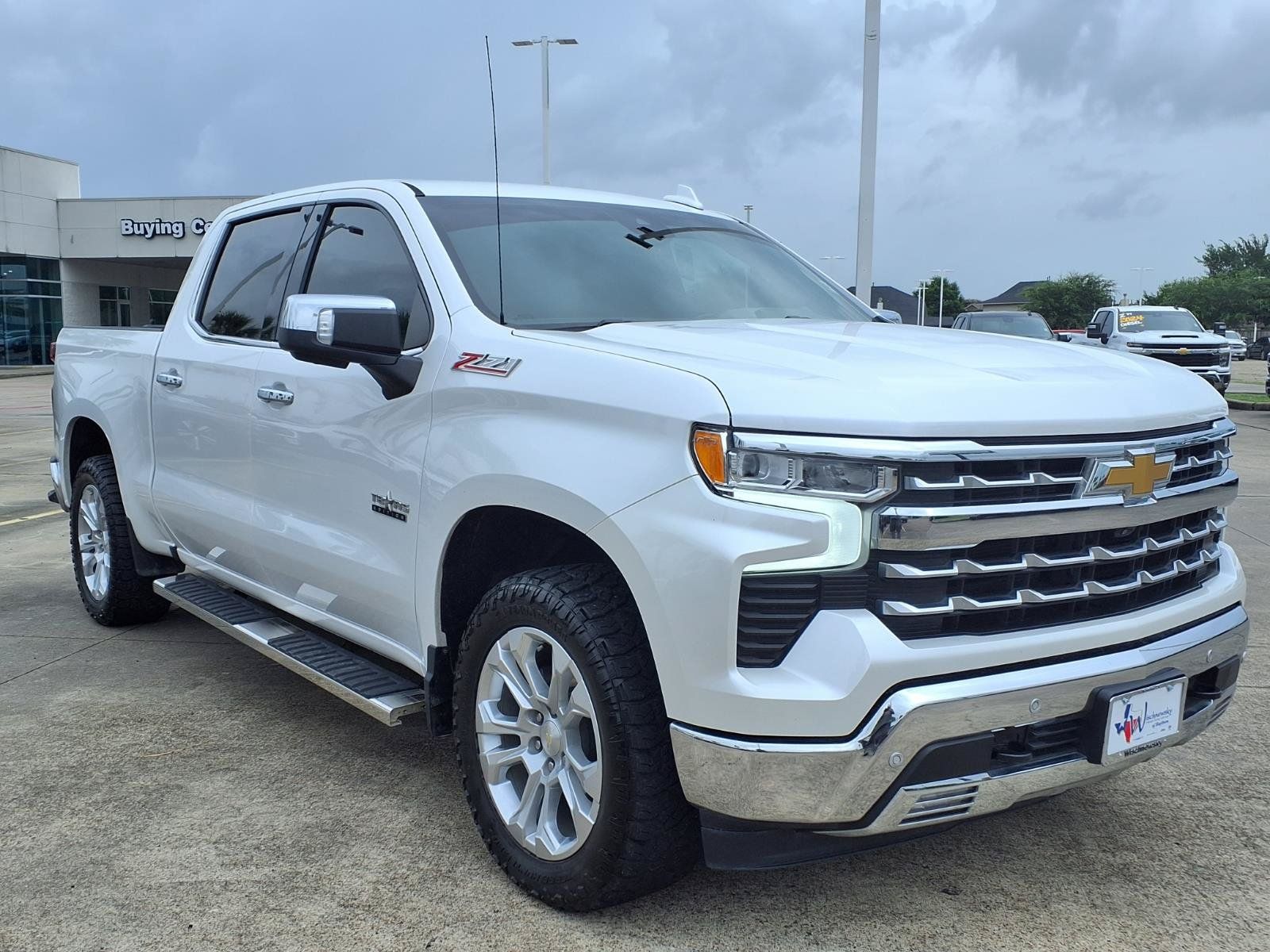 2023 Chevrolet Silverado 1500 LTZ - 2