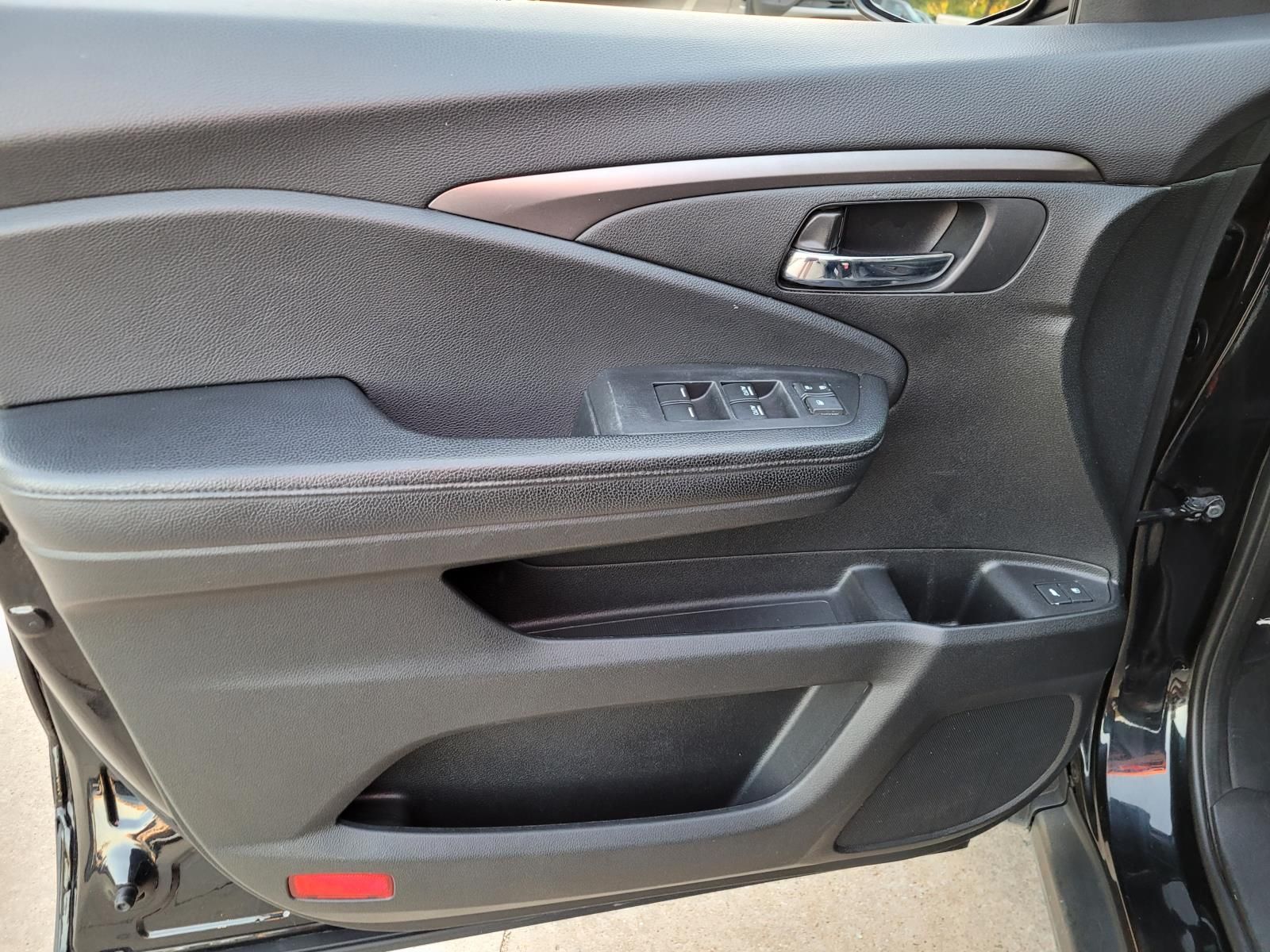 used 2017 Honda Pilot car, priced at $11,000