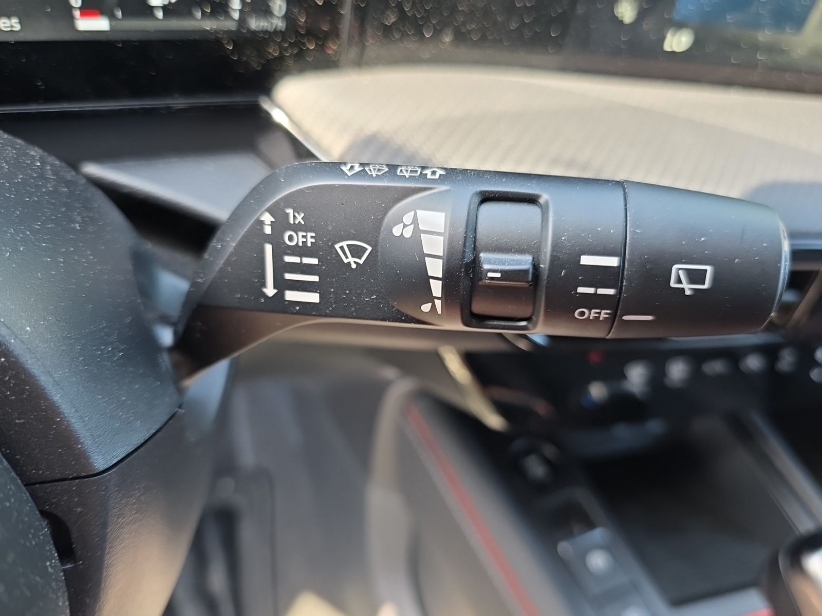 Used 2025 Blue Nissan SR image 37