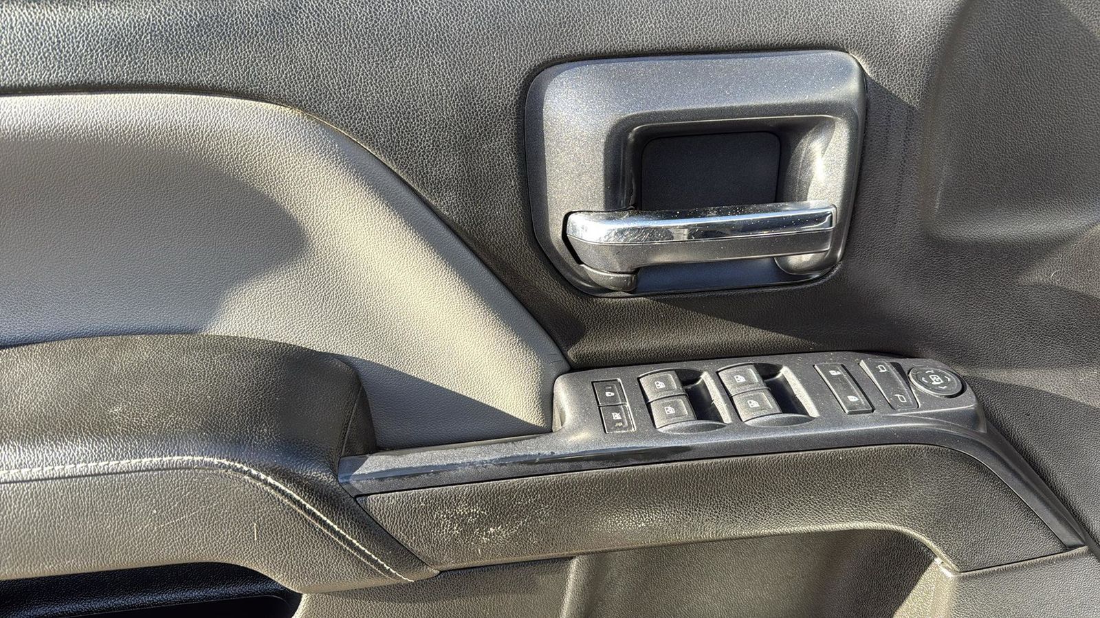 Used Car 2015 Chevrolet Silverado 2500hd  Work Truck For Sale Under $25,000 In Austin, Texas