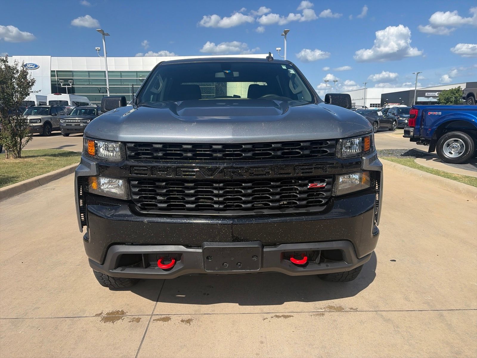 View vehicle photo 2