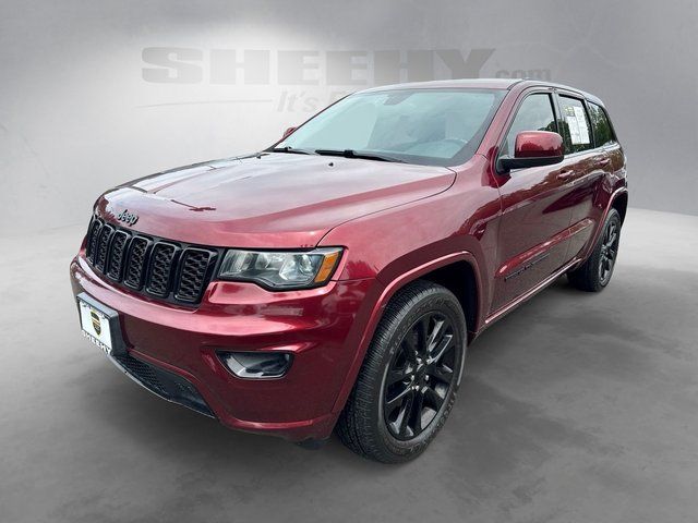 Used 2019 Velvet Red Pearlcoat Jeep Altitude image 15