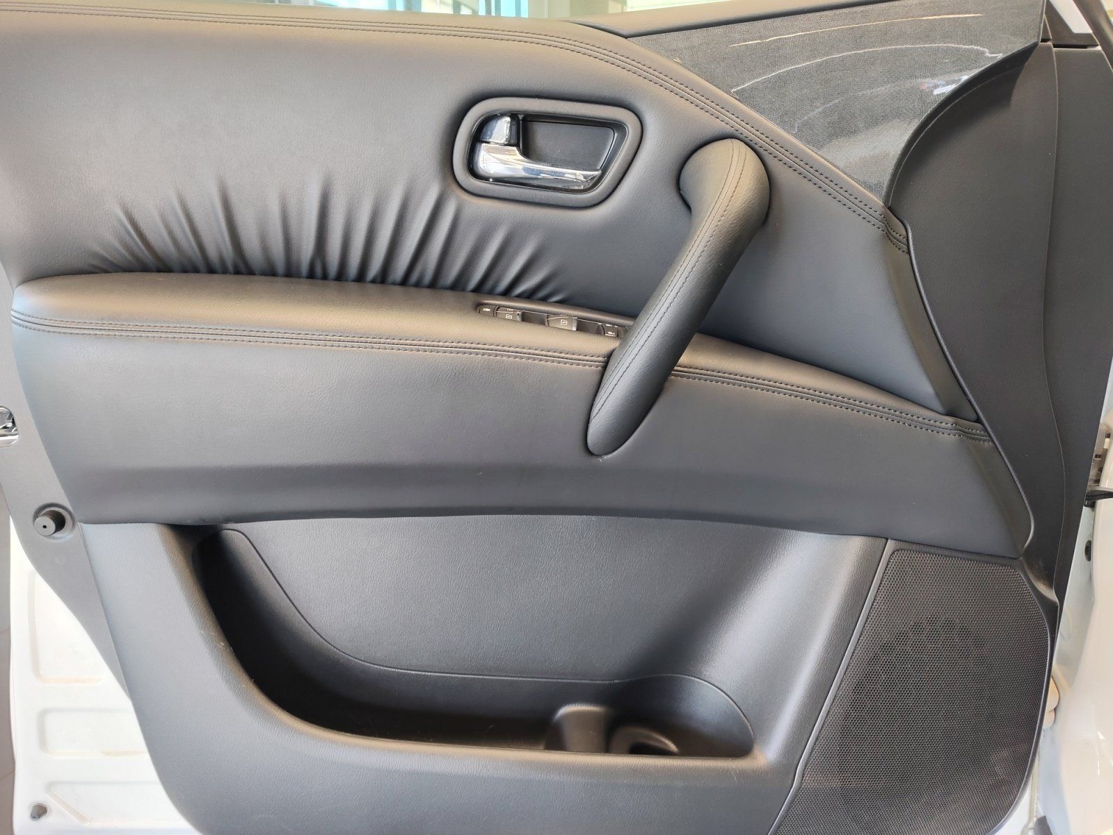 Used Car 2024 Nissan Armada  Sv For Sale Under $40,000 In San Antonio, Texas