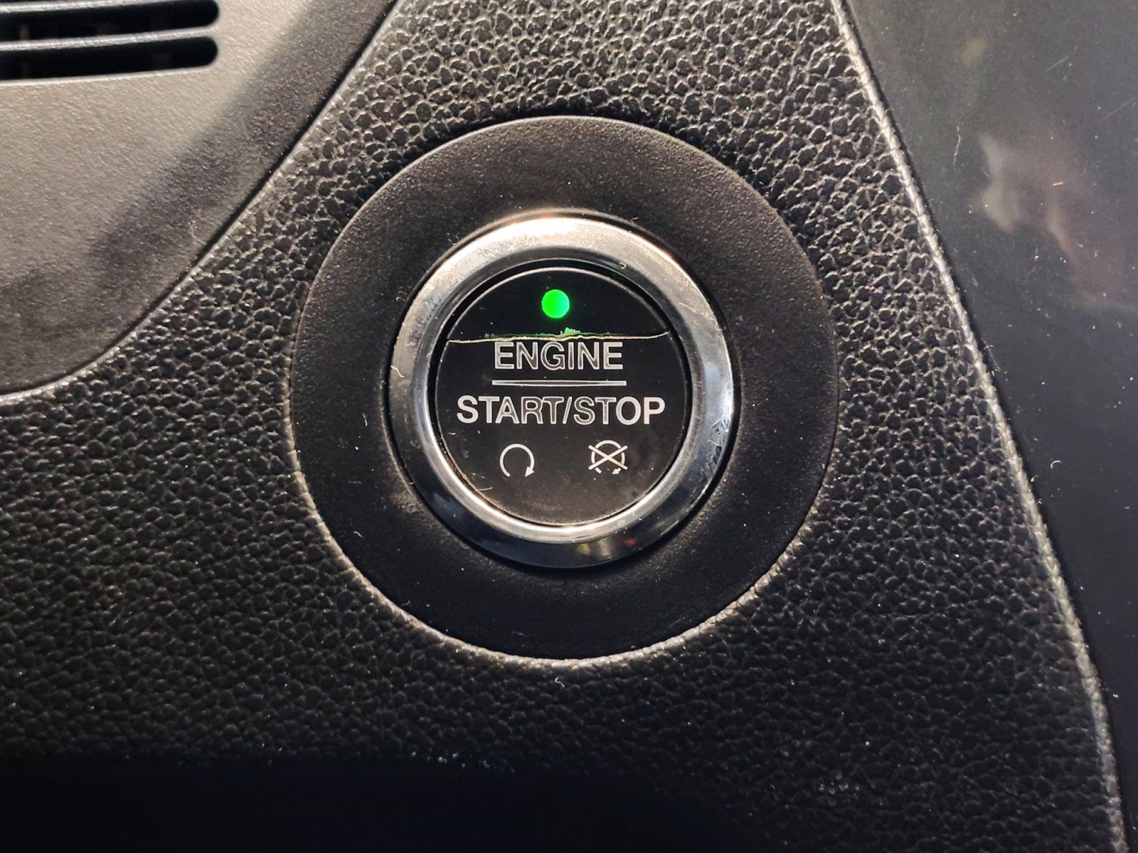 Used Car 2018 Ford Explorer  Xlt For Sale Under $15,000 In San Antonio, Texas