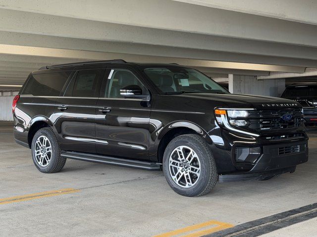 2026 Ford Expedition Active MAX 4x4's photo