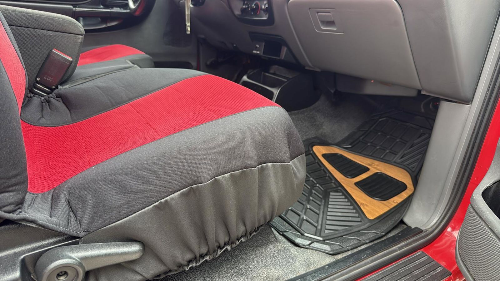 Used Car 2005 Ford Ranger  For Sale Under $10,000 In Austin, Texas