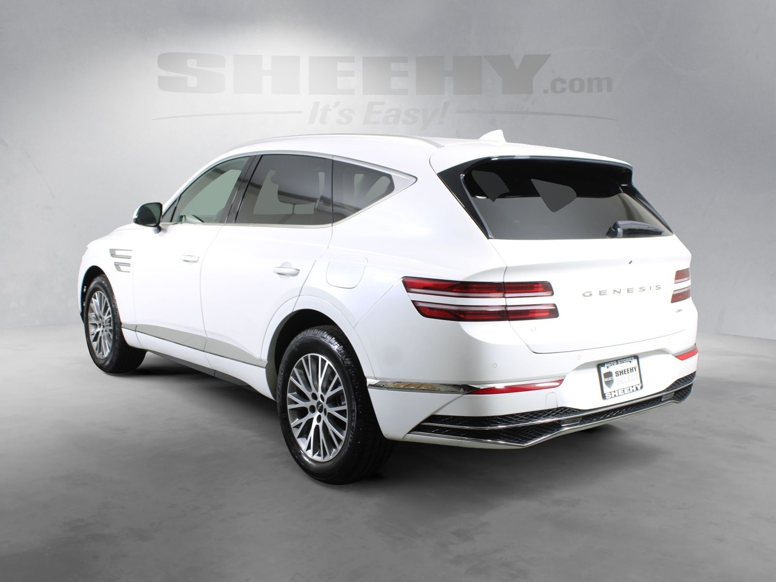 Used 2025 White Genesis 2.5T image 11