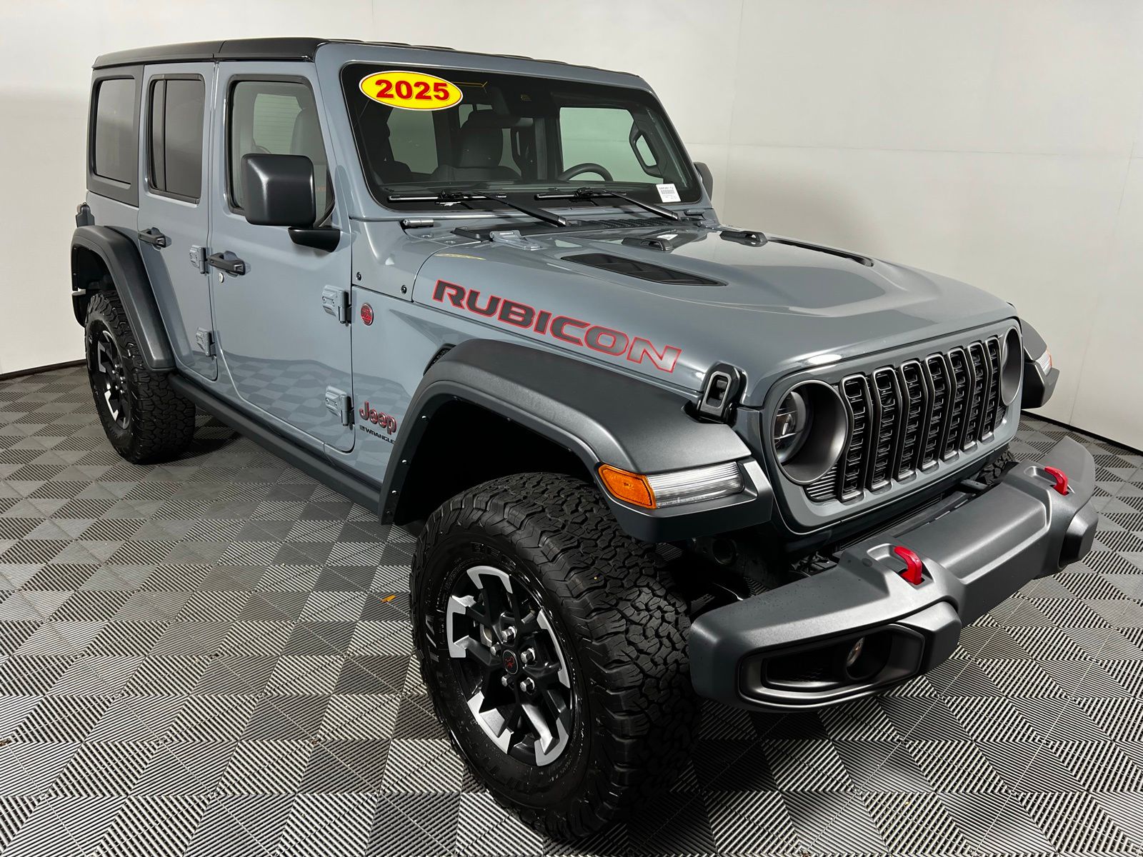 Thumbnail: 2025 Jeep Wrangler - 3
