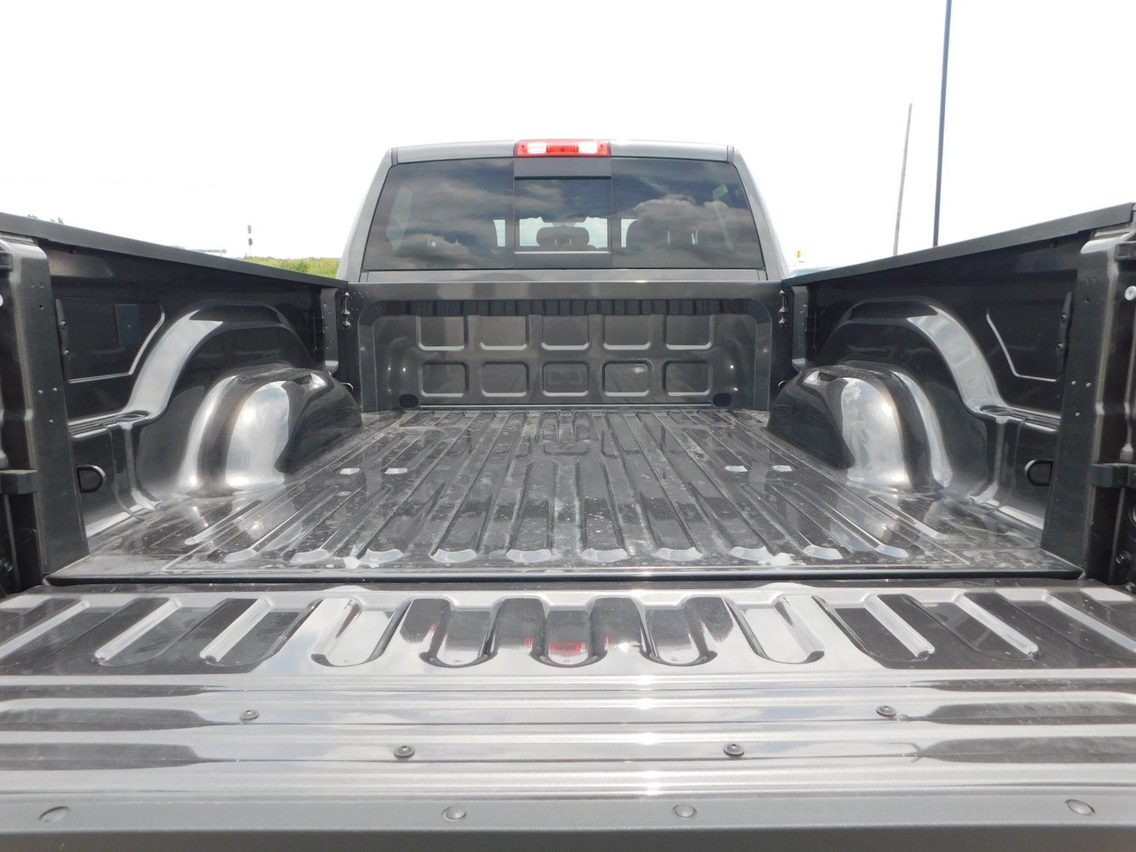 2024 Ram 2500 Tradesman 25