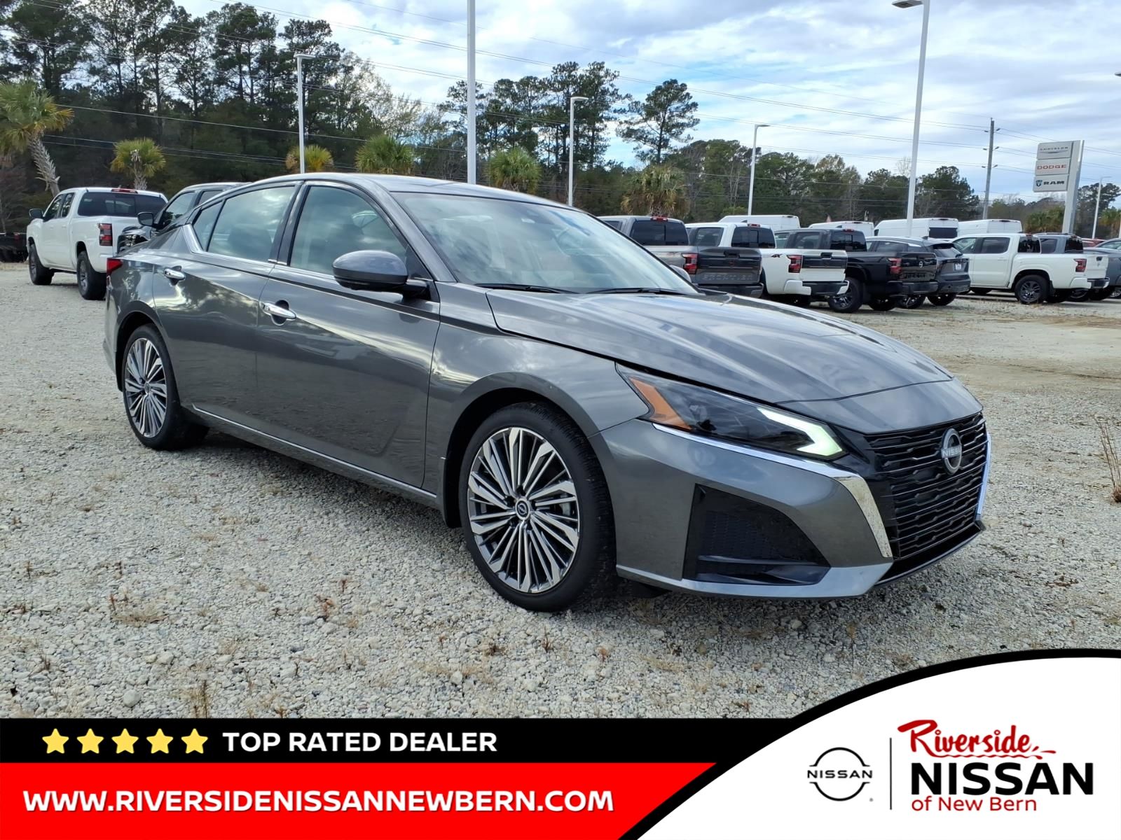 2025 Nissan Altima 2.5 SL FWD