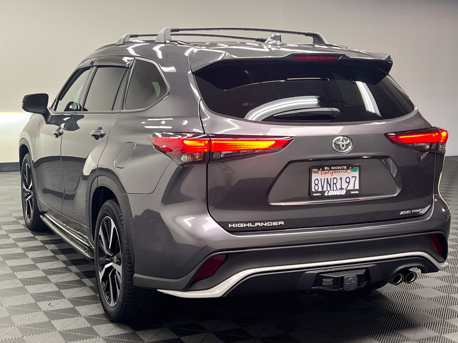 used 2021 Toyota Highlander car, priced at $33,688