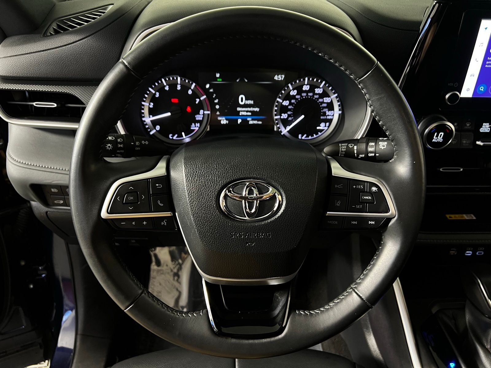 2024 Toyota Highlander XSE 15