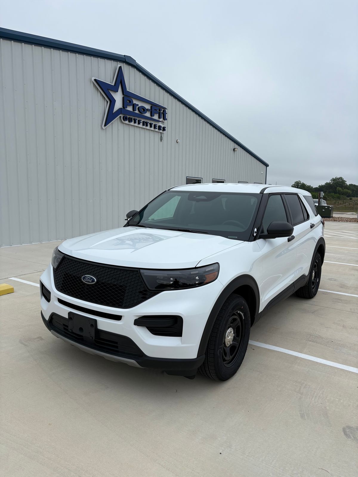 2025 Ford Utility Police Interceptor Base