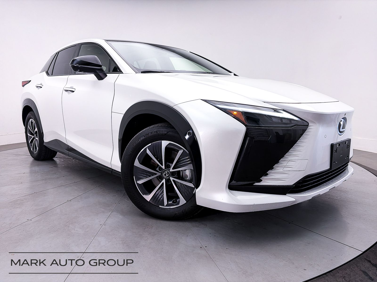 2023 Lexus RZ 450e Premium AWD with 20 inch Wheels    