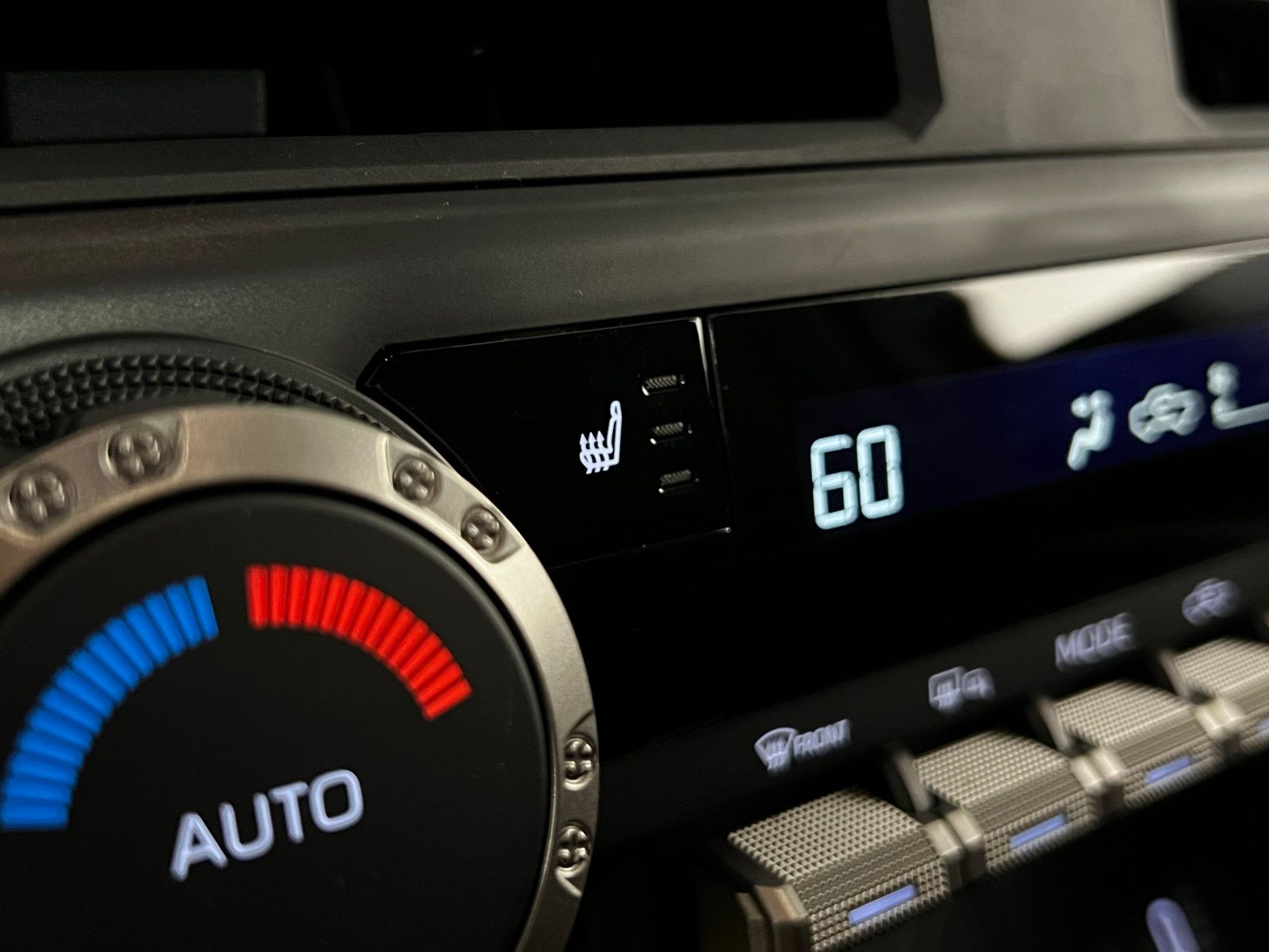 2025 Toyota Tacoma SR5 15