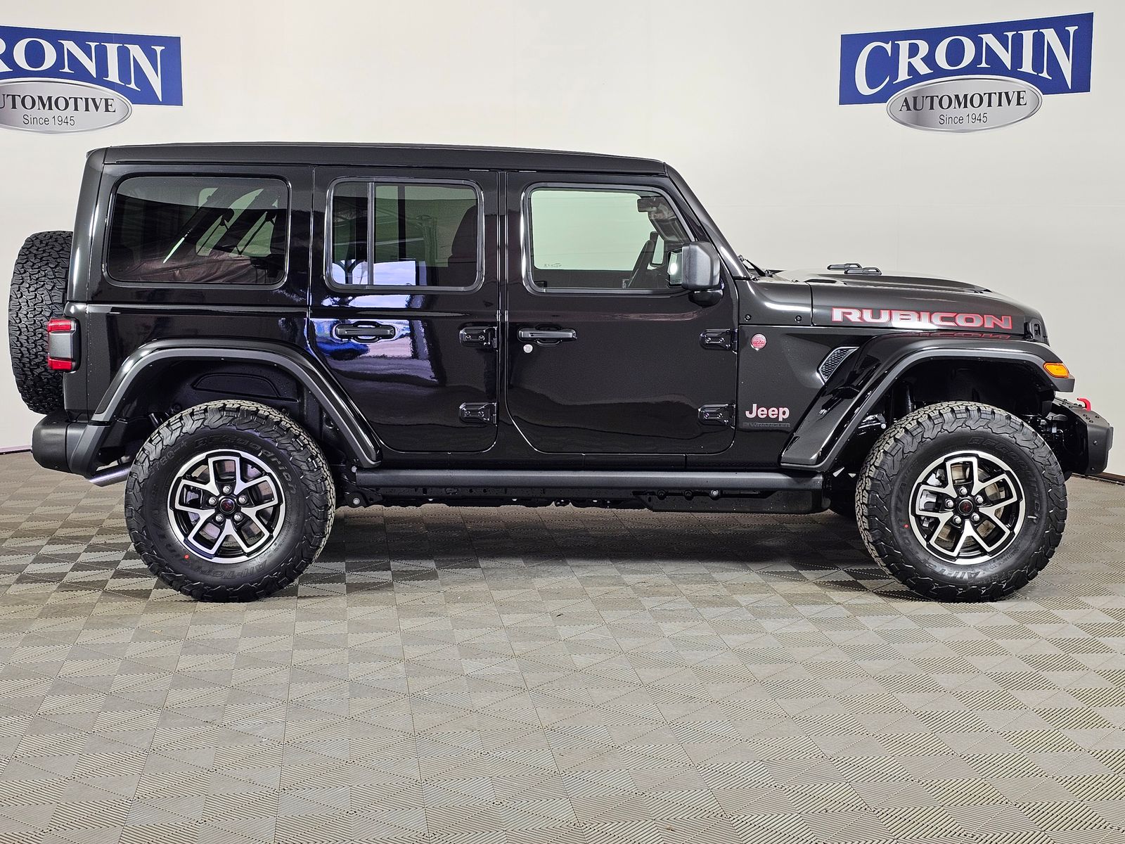 View vehicle photo 6