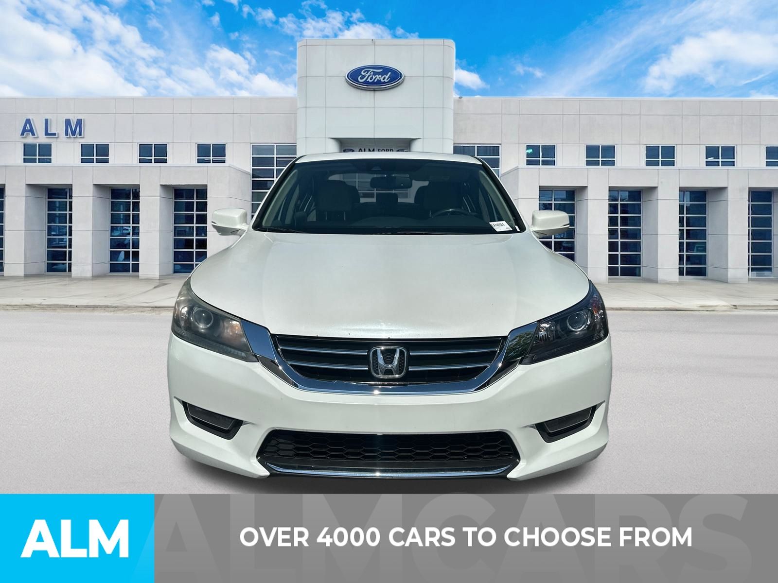 Used 2014 White Honda EX-L image 2