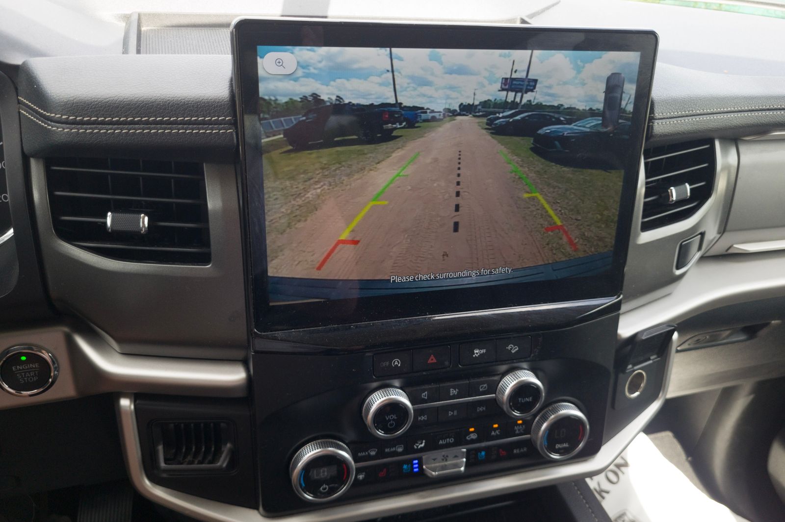 Used 2024 Black Ford XLT image 22