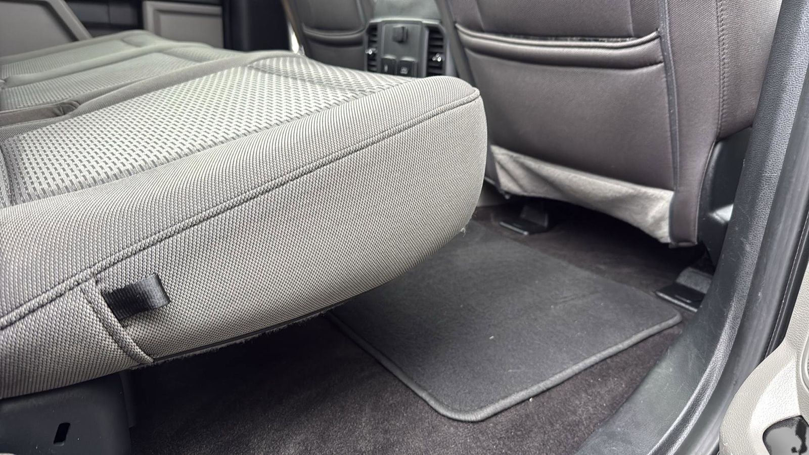 Used Car 2020 Ford F-150  Xlt For Sale Under $25,000 In Austin, Texas