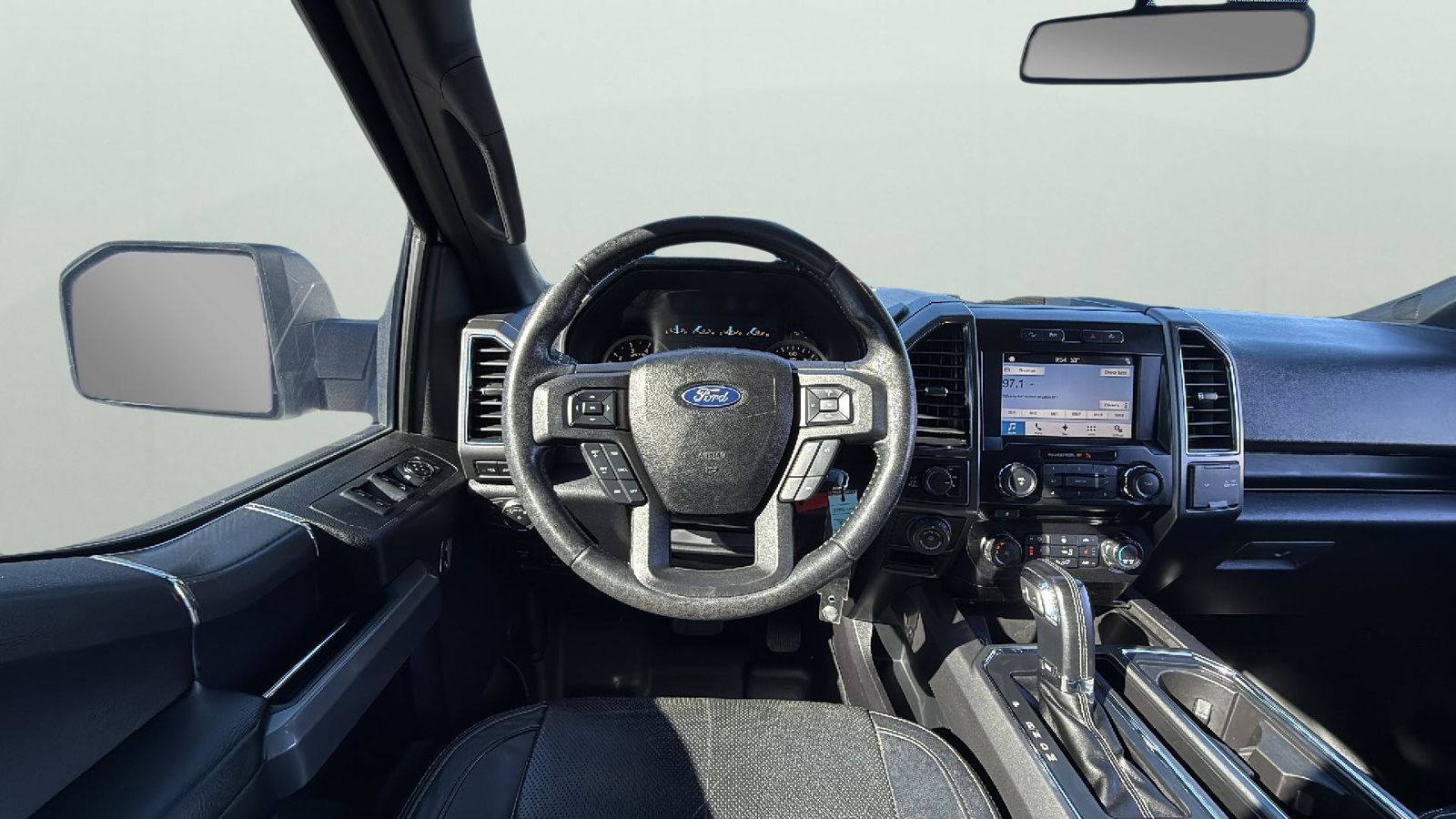 Used Car 2018 Ford F-150  Xlt For Sale Under $25,000 In Austin, Texas