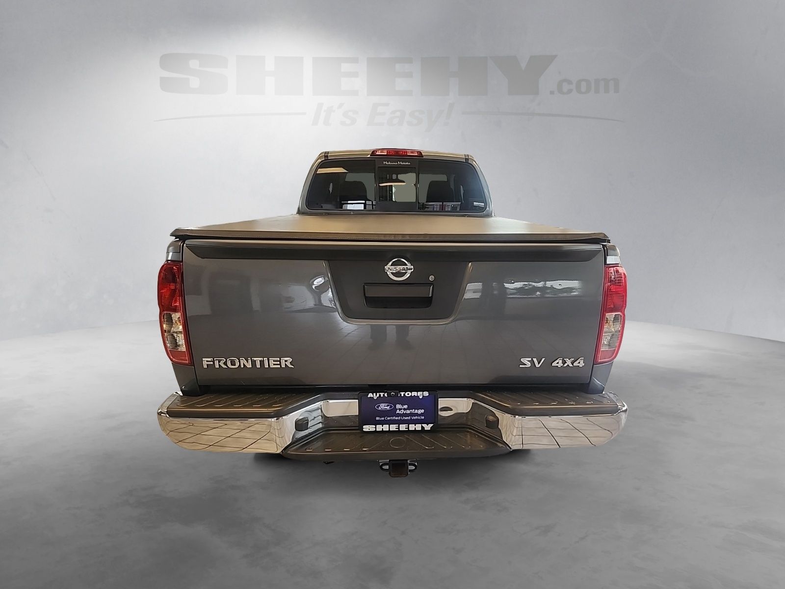 Used 2017 Gun Metallic Nissan SV image 14