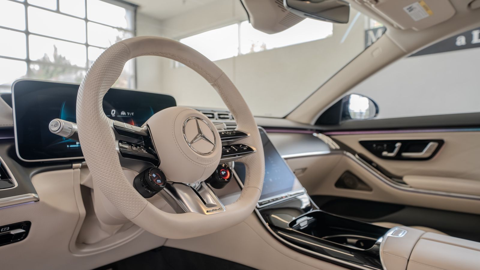 2025 Mercedes-Benz S-Class S 63 - Photo 7