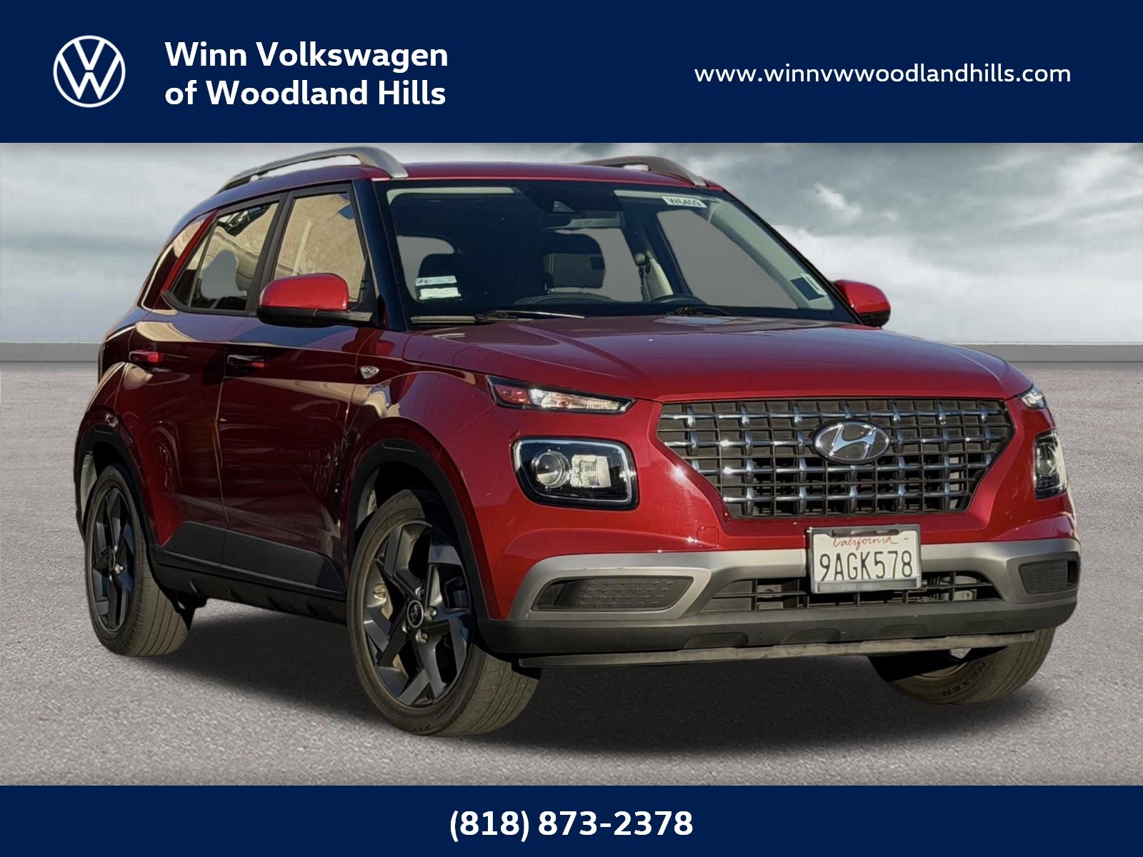 Scarlet Red Pearl 2022 Hyundai Venue SEL FWD SUV / Crossover Front-Wheel Drive Continuously Variable Transmission