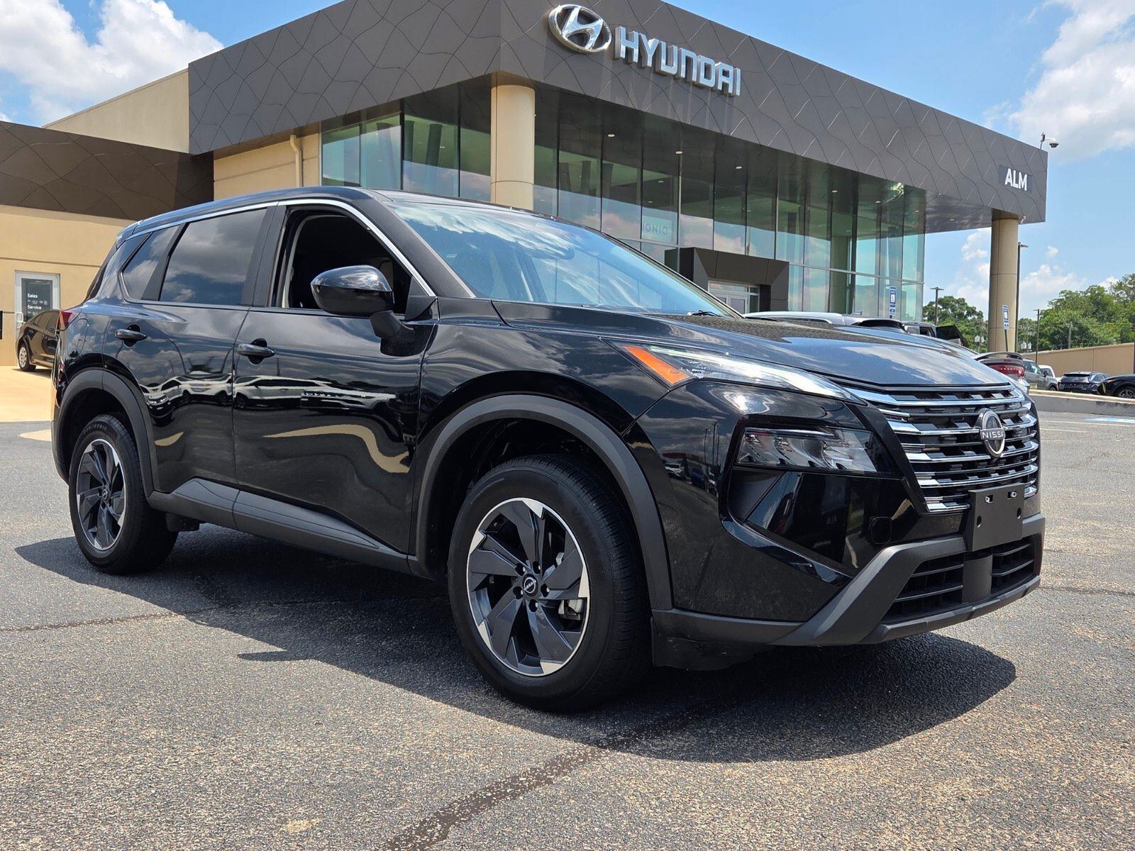 Super Black 2025 Nissan Rogue SUV / Crossover Front-Wheel Drive Continuously Variable Transmission