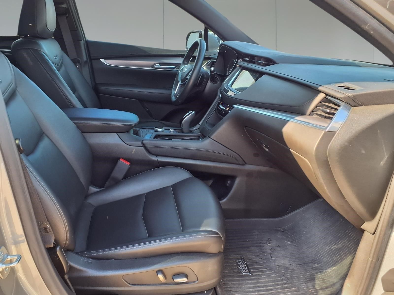 2024 Cadillac XT5 Luxury Silver at Bayway Cadillac of The Woodlands