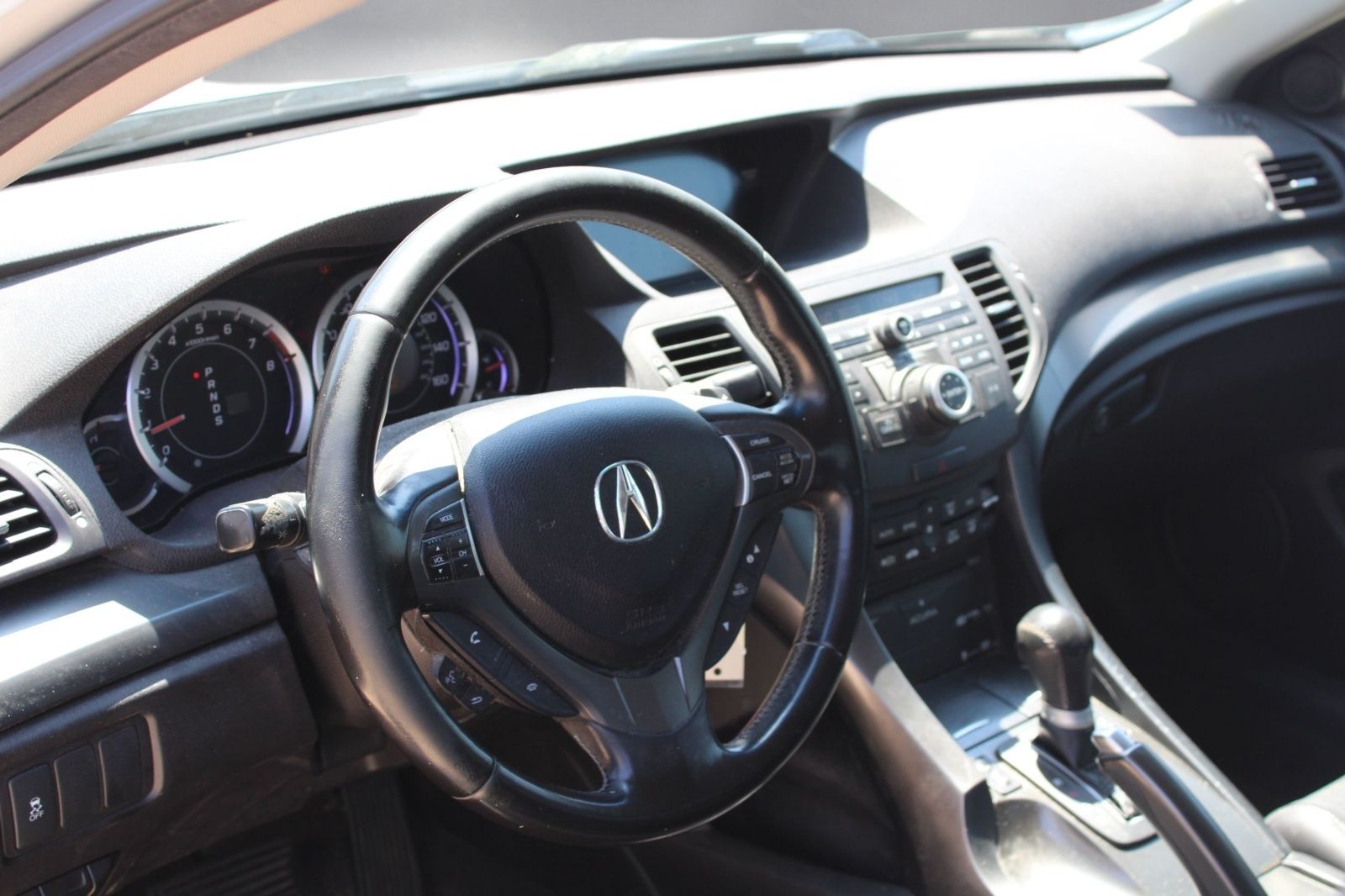Used 2012 Silver Acura 2.4 image 3