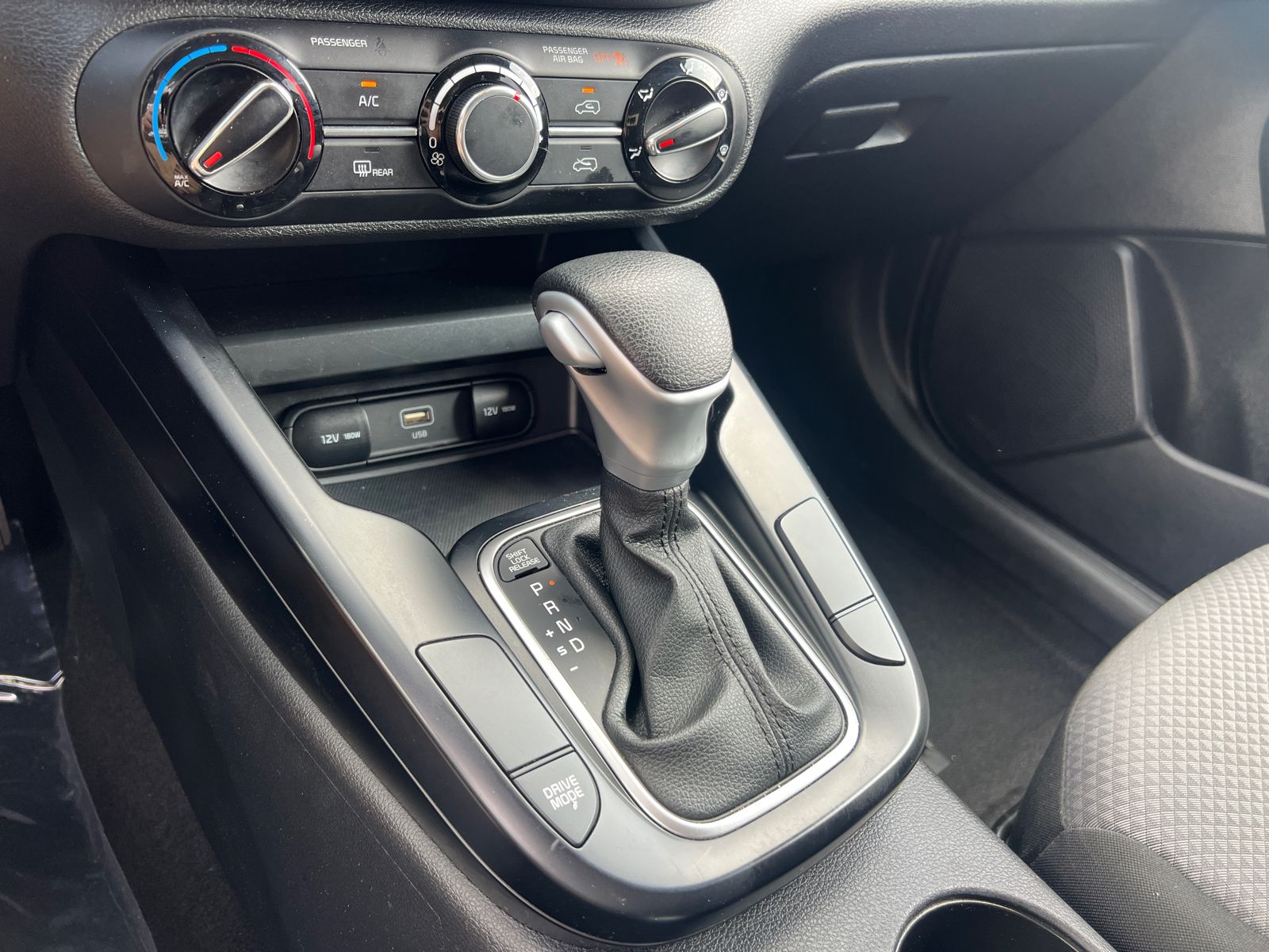 2023 Kia Soul LX photo 26